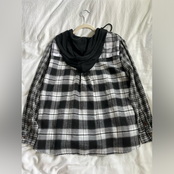 The Post brand, Megan Flannel Hoodie, size Medium - Picture 2 of 6
